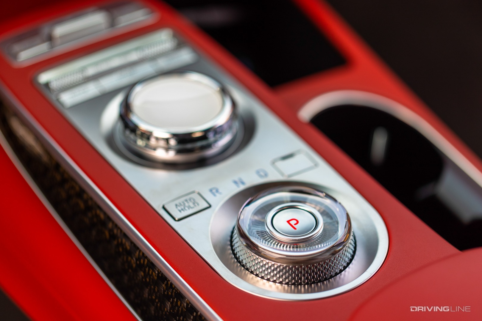 2022 Genesis GV70 rotary controllers.