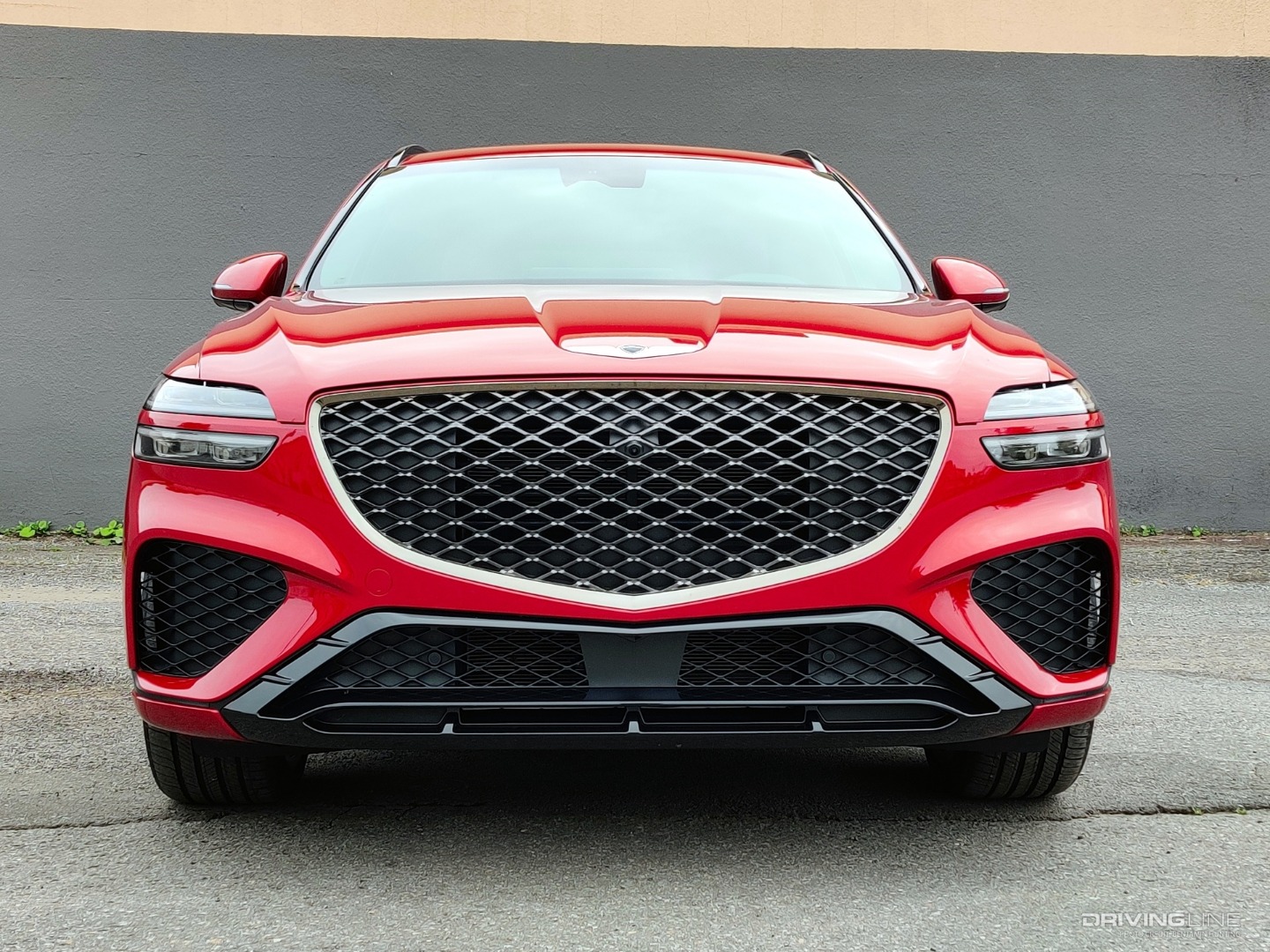 2022 Genesis GV70 front end view