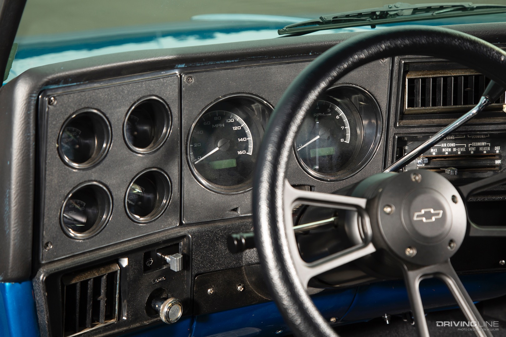 Gauges of Joey VanDuser's '78 Chevy C10
