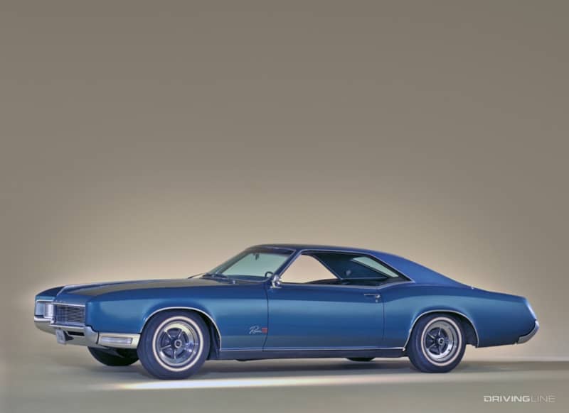 1966 Buick Riviera side profile in blue
