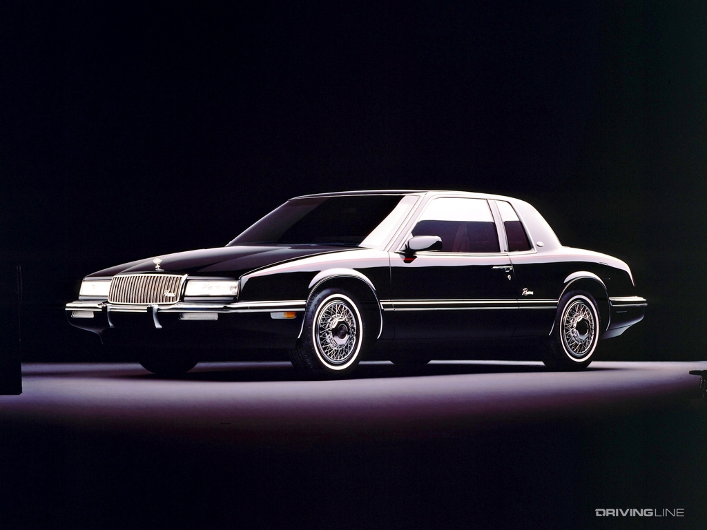 1986 Buick Riviera front view