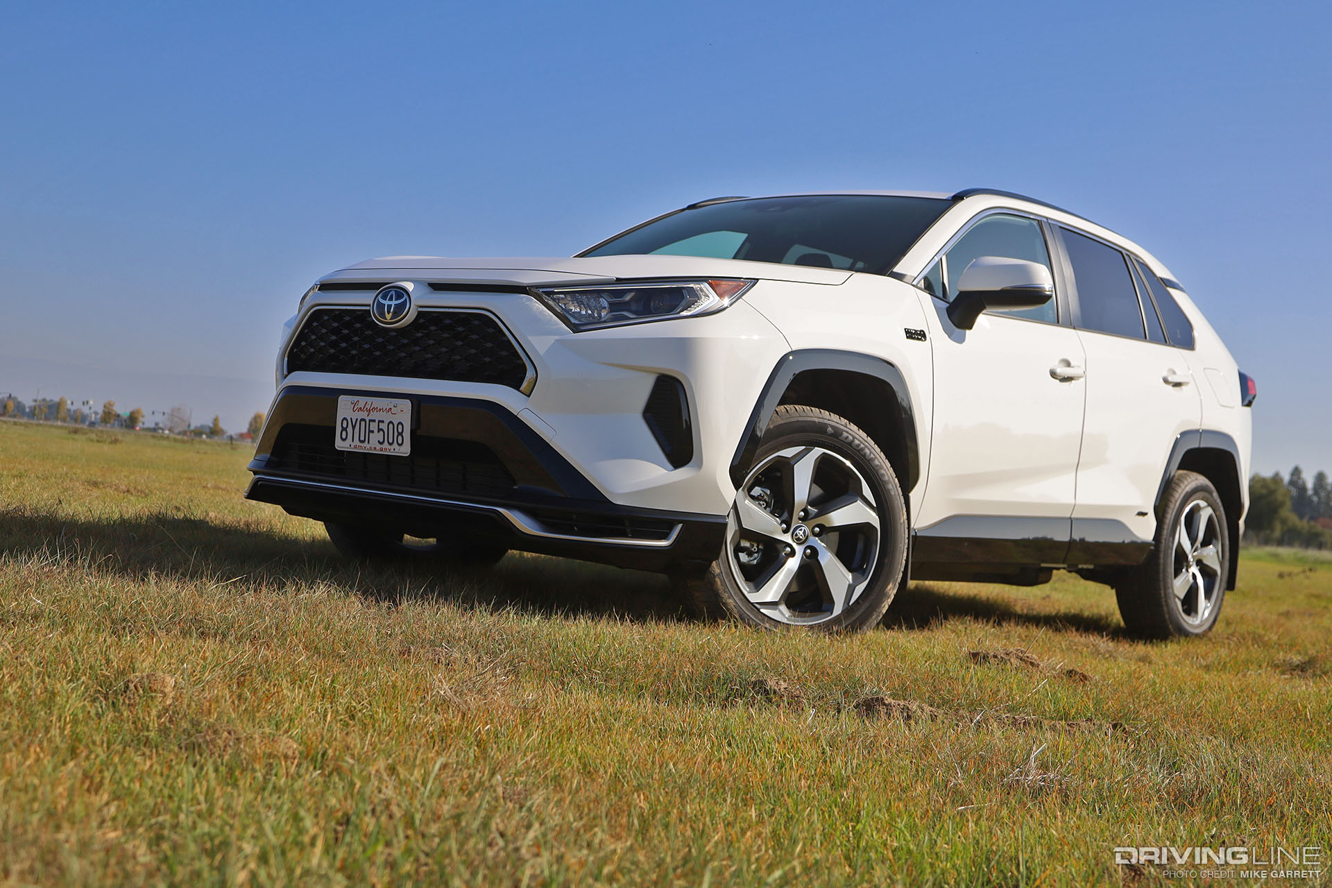 2021 Toyota RAV4 Prime Super White
