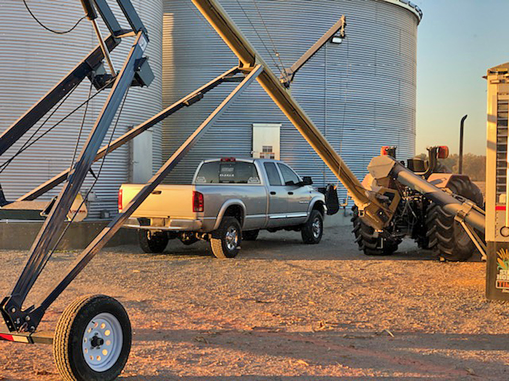 5.9L Cummins Dodge Ram Farm Truck