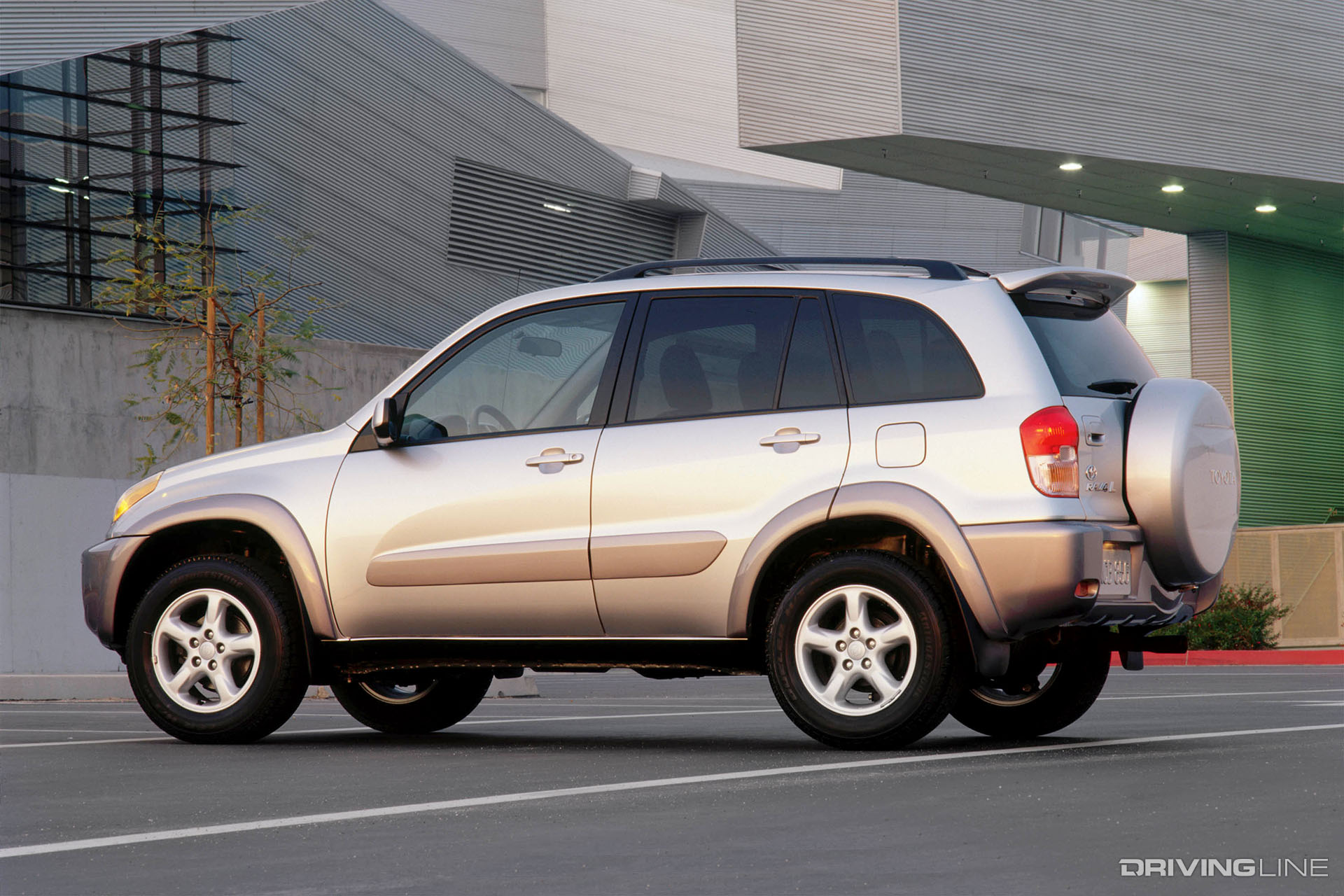Second Gen RAV4 Side View