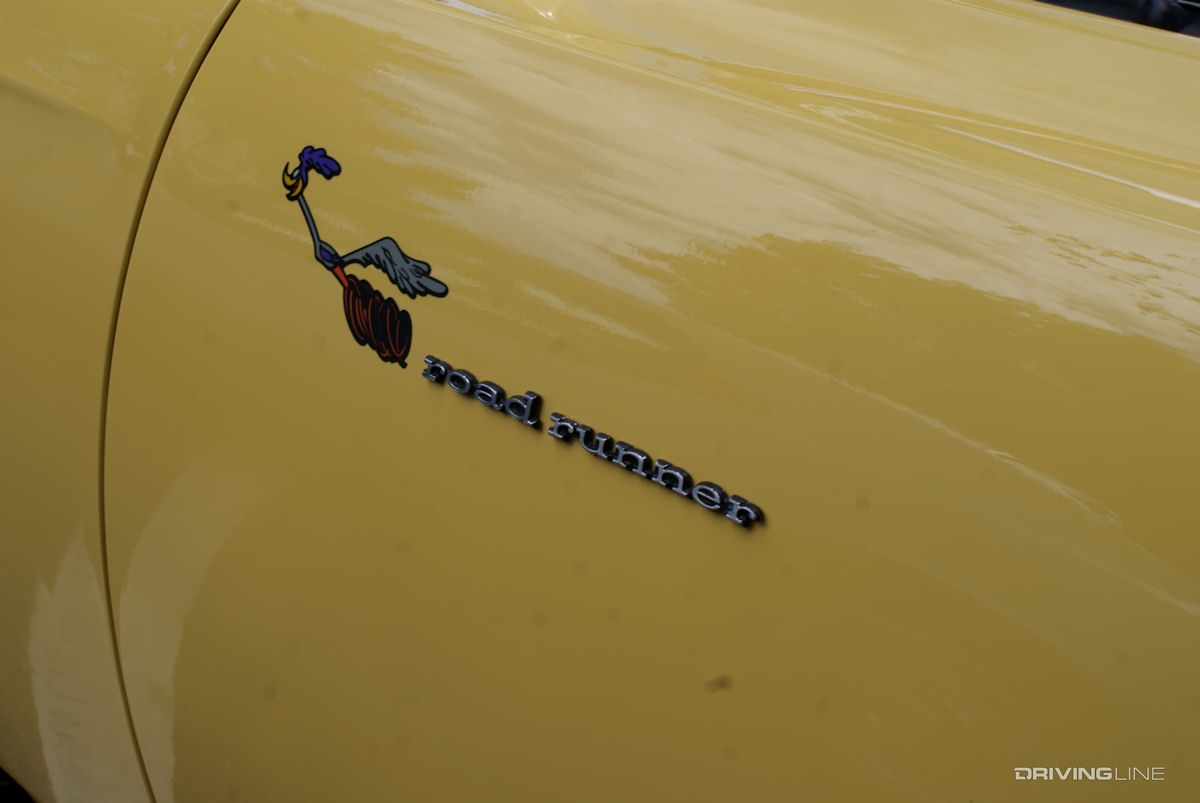 Plymouth Road Runner badge