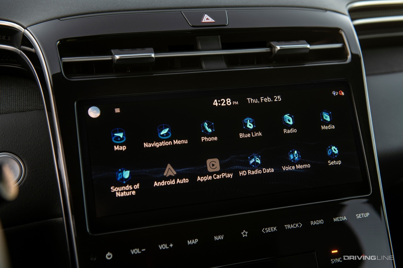 2022 Hyundai Santa Cruz touchscreen