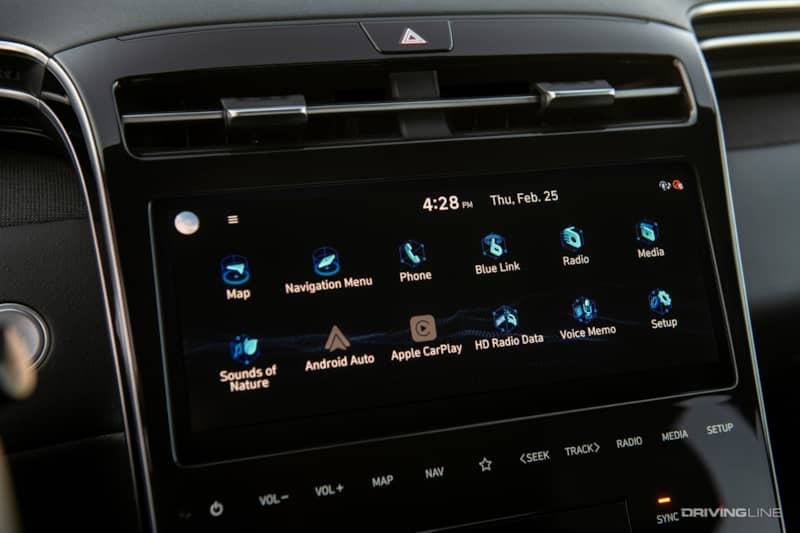 2022 Hyundai Santa Cruz touchscreen
