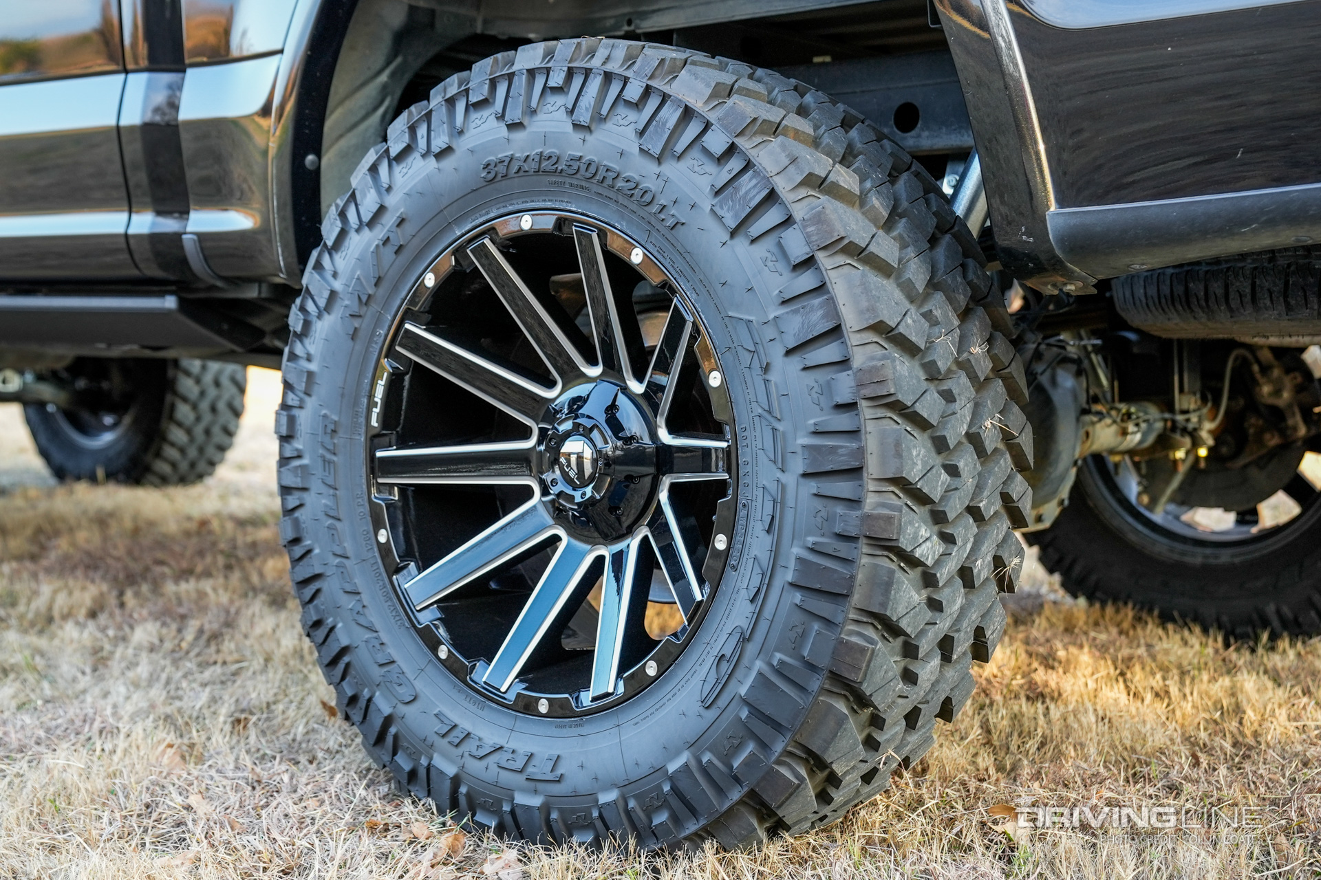 This F-150 FX4 is equipped with a set of 37x12.50R20 Nitto Tire Trail Grapplers and 20x10 Fuel Contra Wheels.