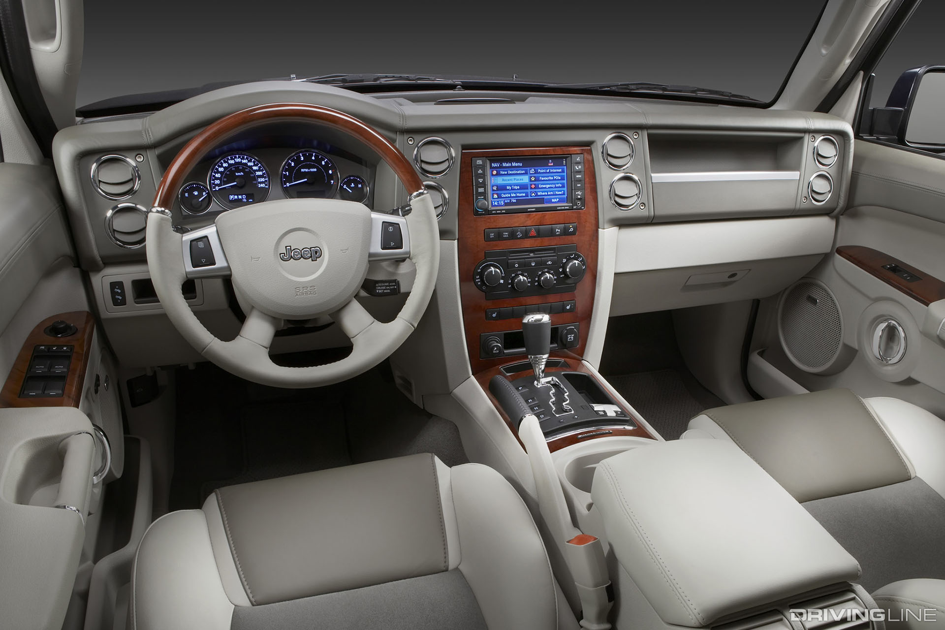 Jeep Commander Interior