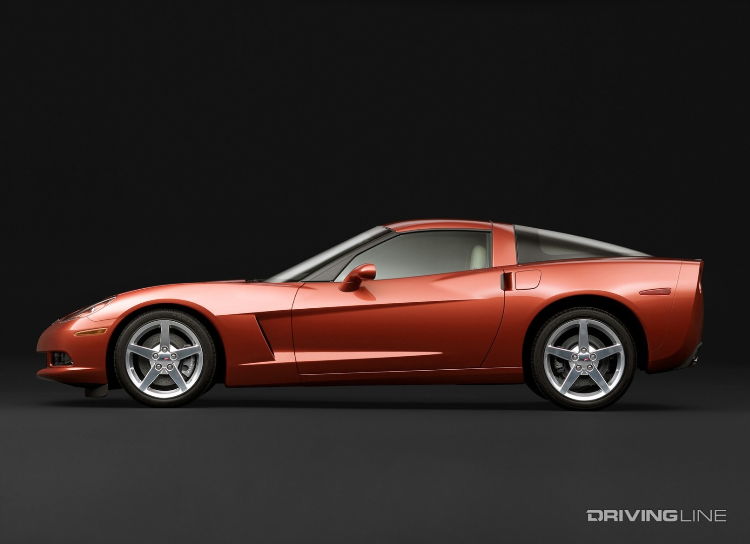 Chevrolet Corvette C6 side profile