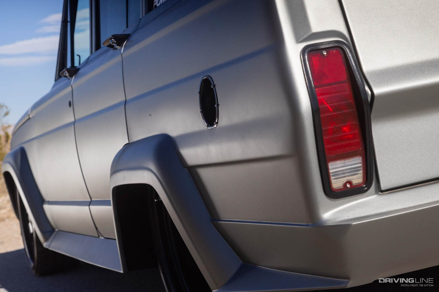 bodywork detail of driver side of custom 1975 Jeep Wagoneer