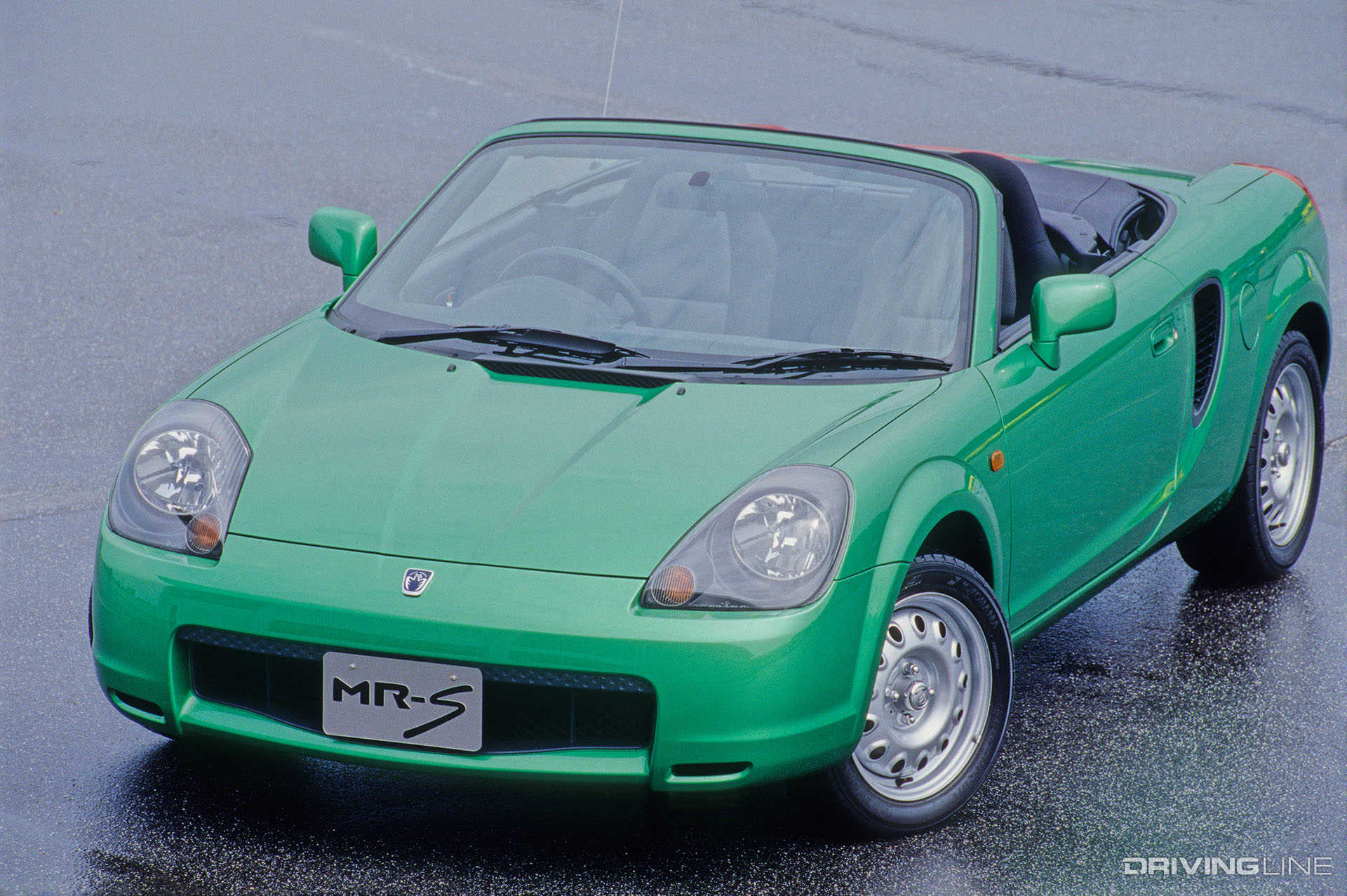 Green Toyota MR2 Spyder