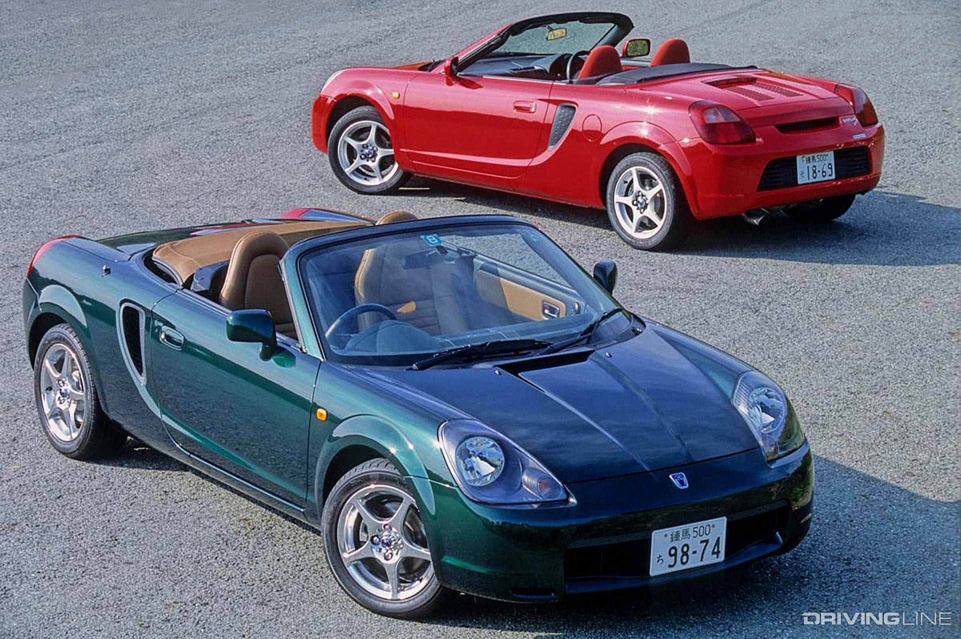 Green and red Toyota MR2s
