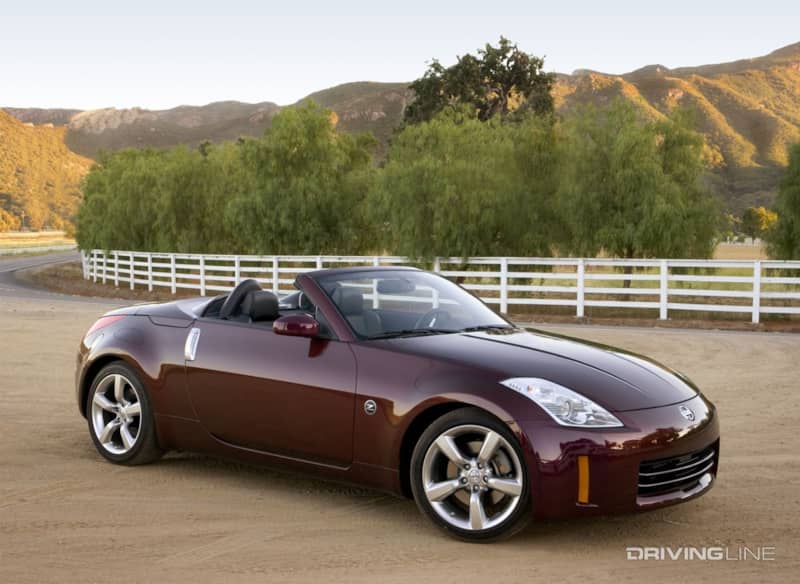 Nissan 350Z roadster in purple