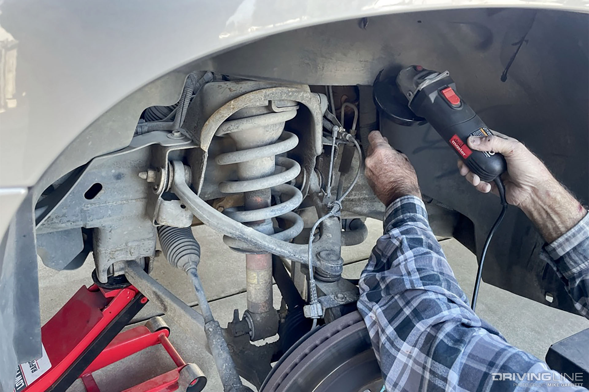 Escalade EXT Fitting Large Tires