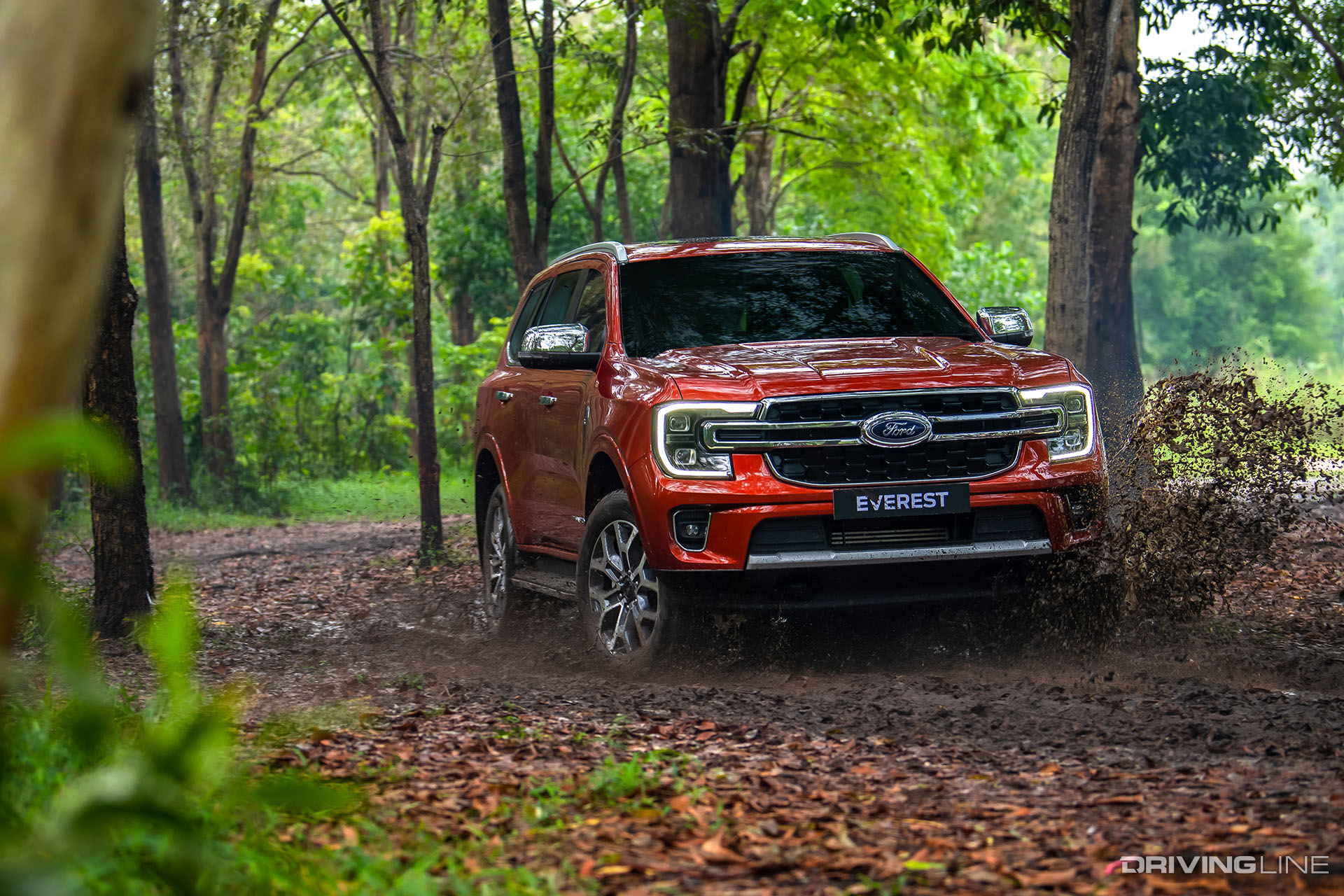 2022 Ford Everest on Trail