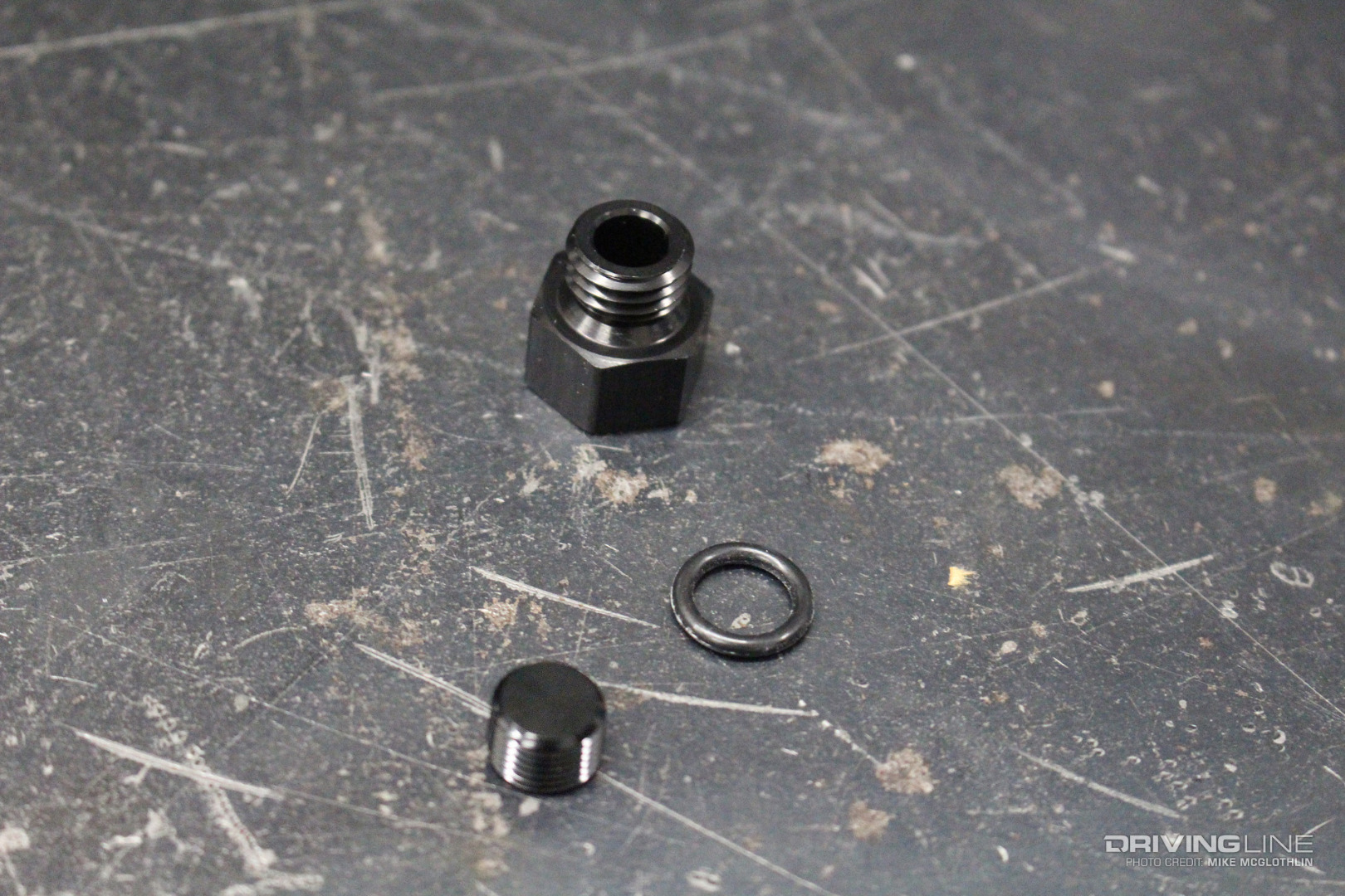 Diesel Fuel Pressure Sensor Pipe Plug Snubber Fitting