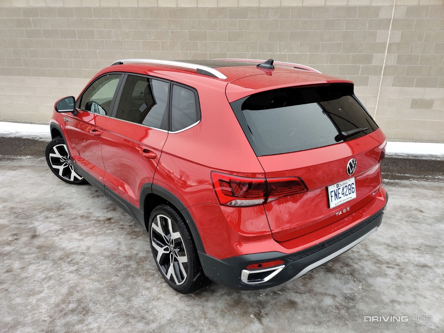 2022 Volkswagen Taos rear 3/4