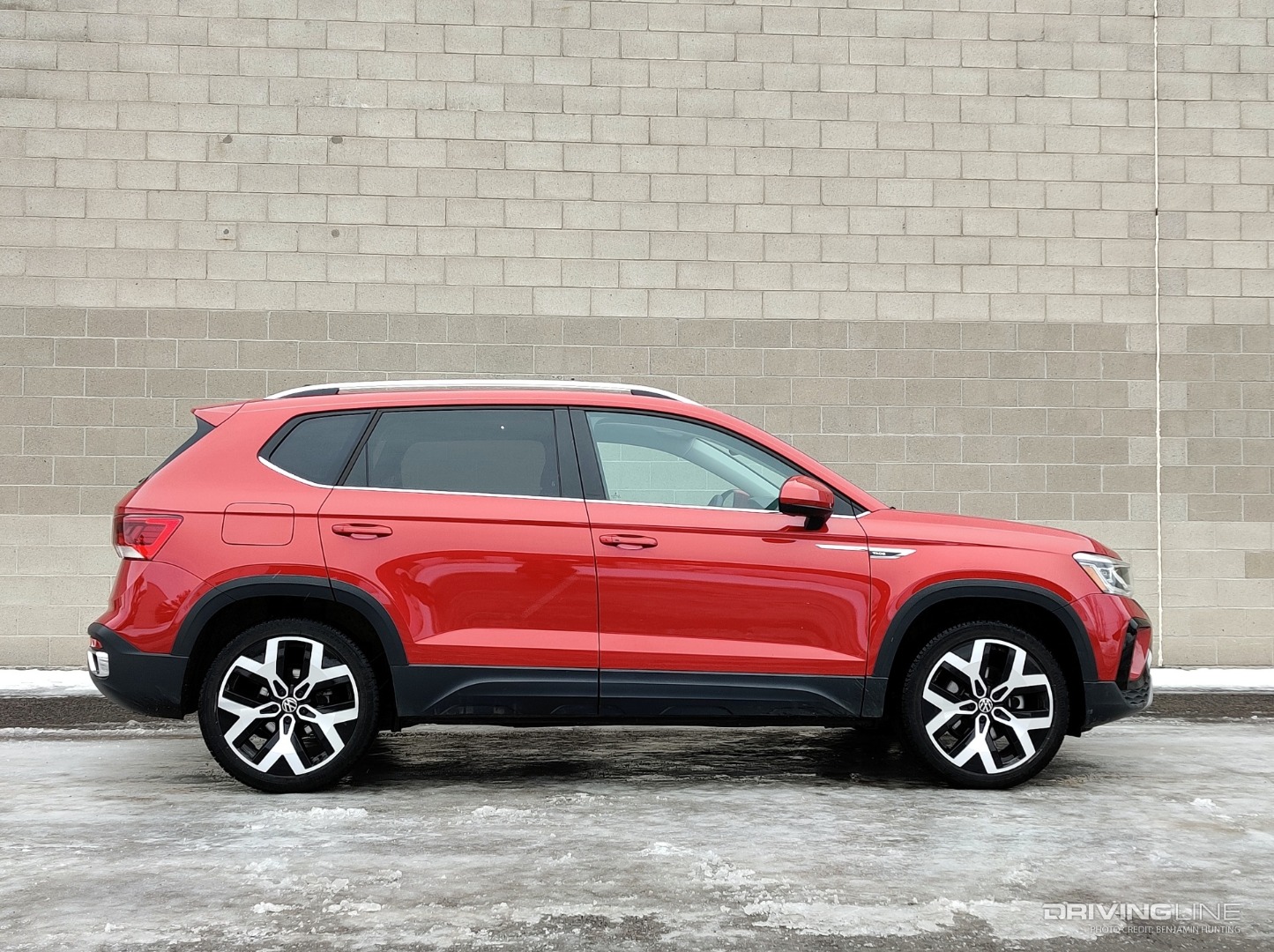 2022 Volkswagen Taos side profile