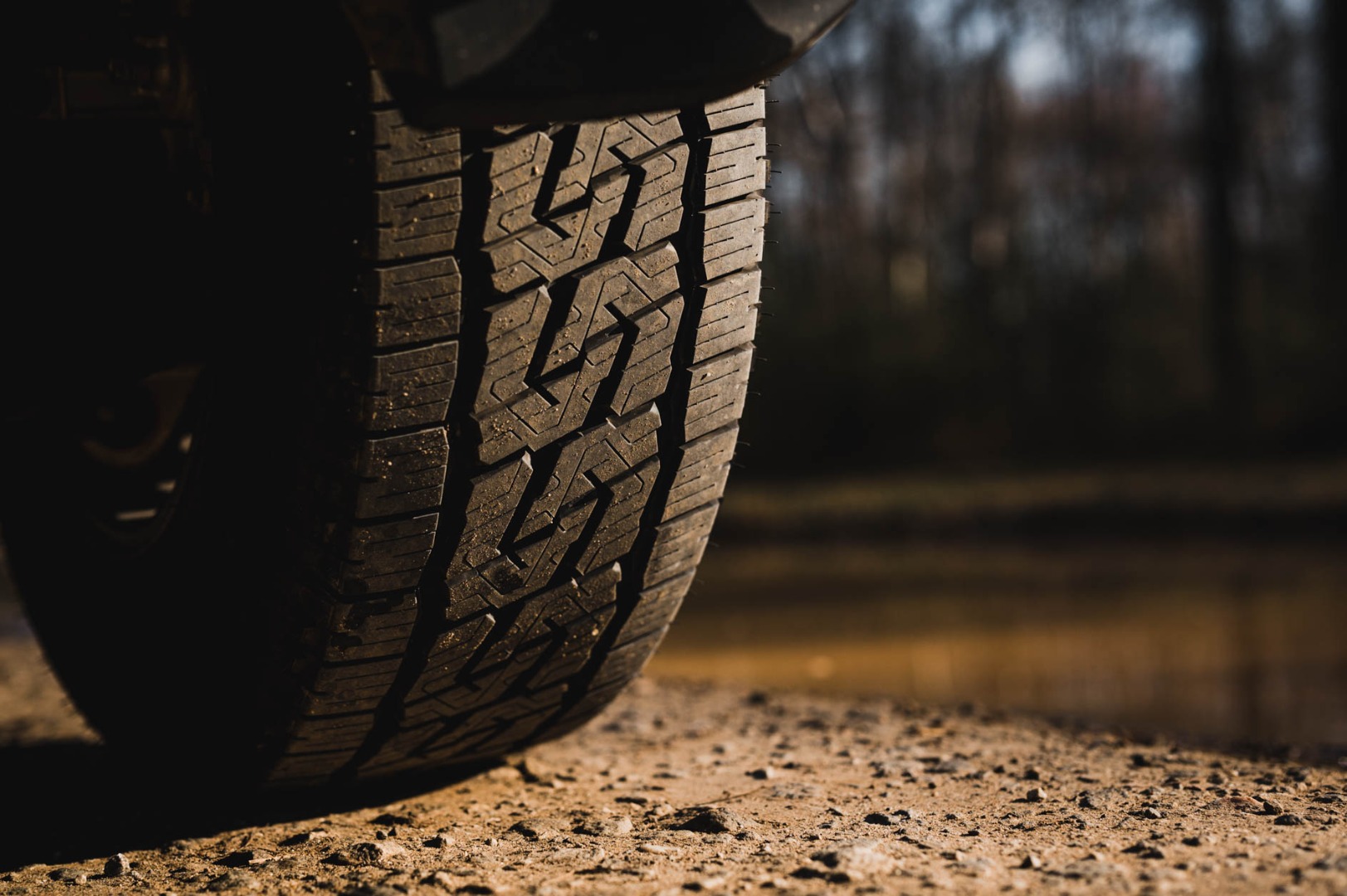 Nitto Nomad Grappler tread design