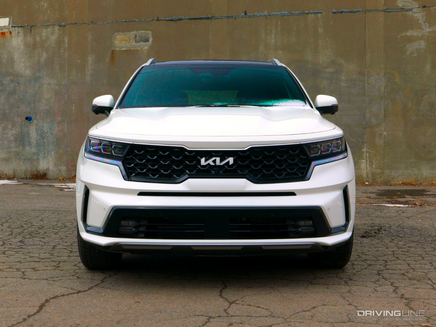 2022 Kia Sorento PHEV front view