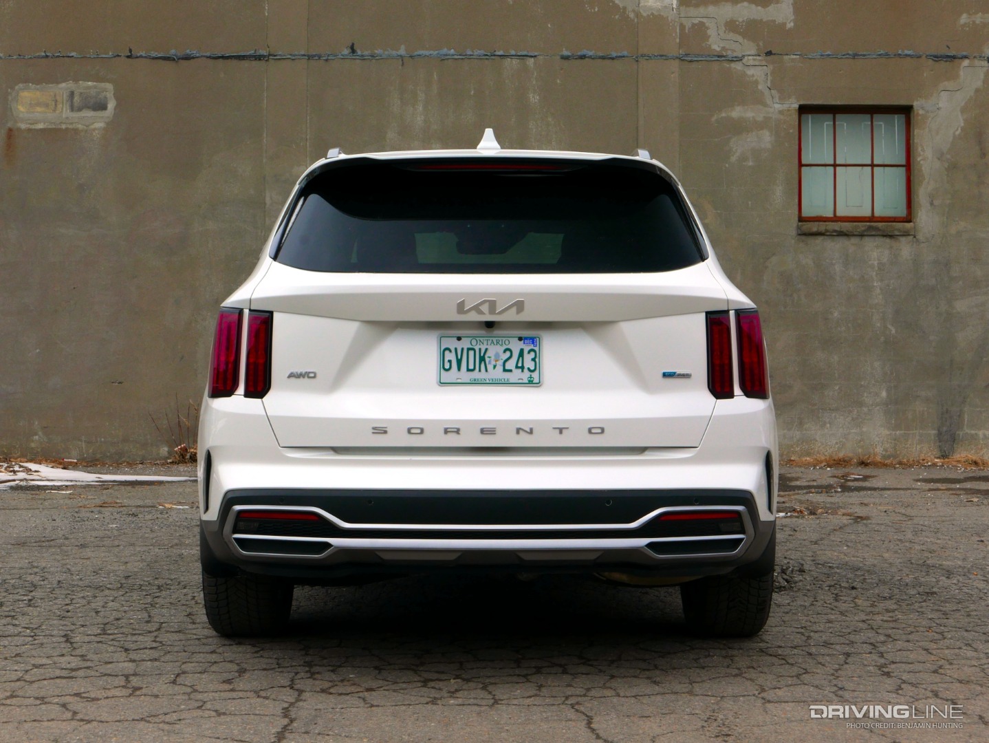 2022 Kia Sorento PHEV rear view