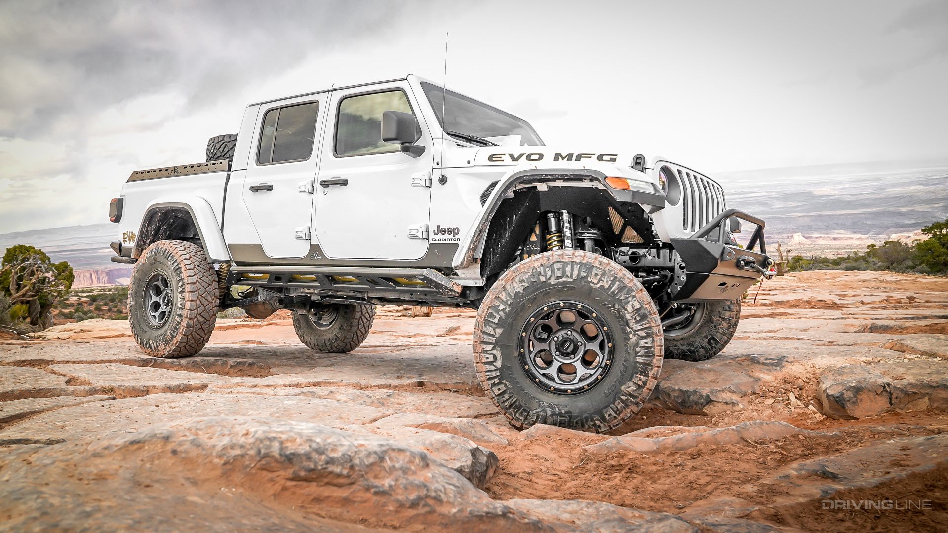 Jeep Gladiator on 38" Nitto Ridge Grappler tires