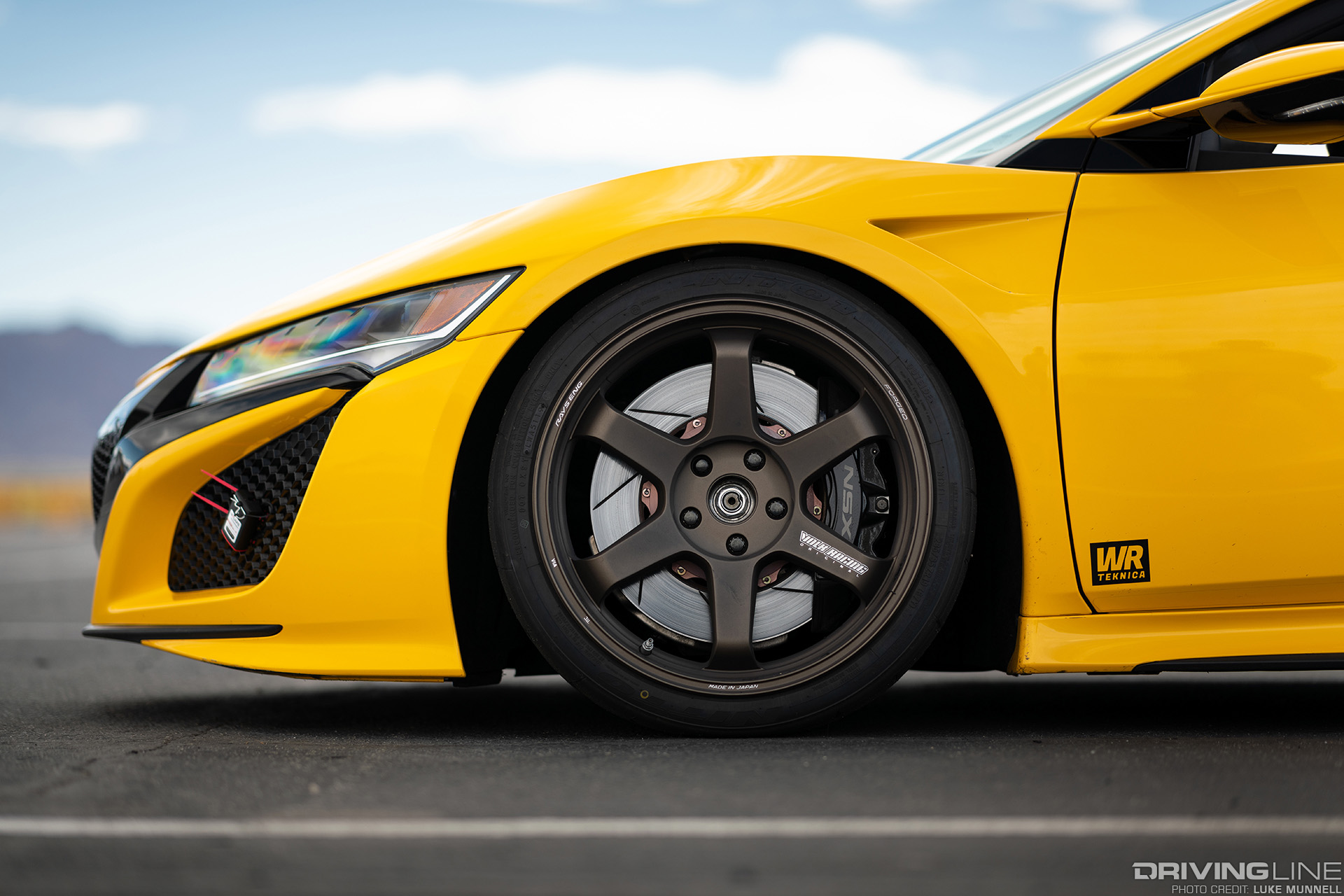 nitto nt01 tires racing on acura nsx