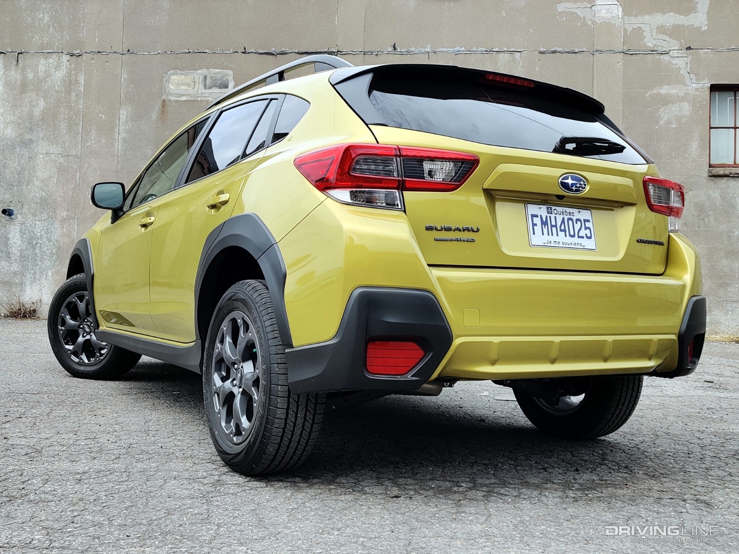 2022 Subaru Crosstrek Sport rear 3/4