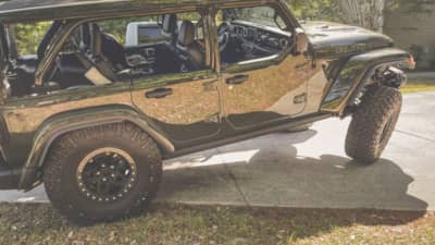37's and No Lift Jeep Wrangler Unlimited Rubicon 392 Xtreme Recon |  DrivingLine