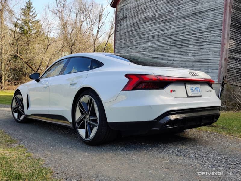 2022 Audi RS e-tron GT rear 3/4 view