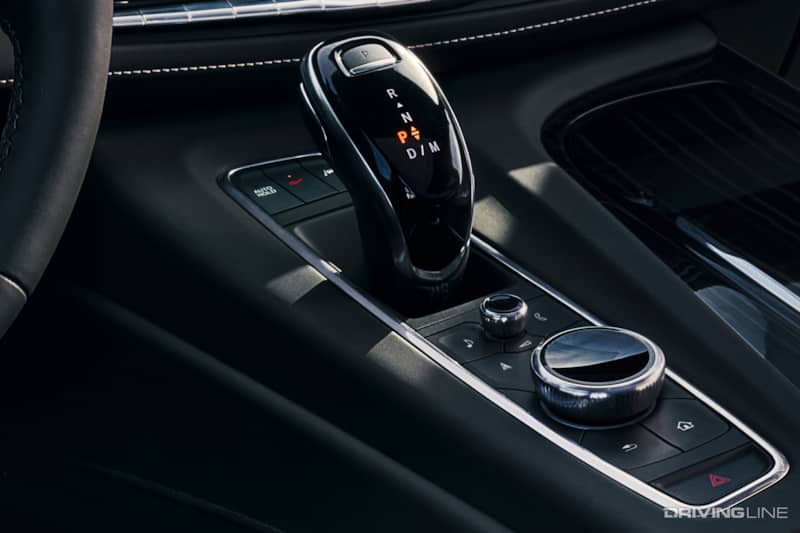 2023 Cadillac Escalade-V Shifter