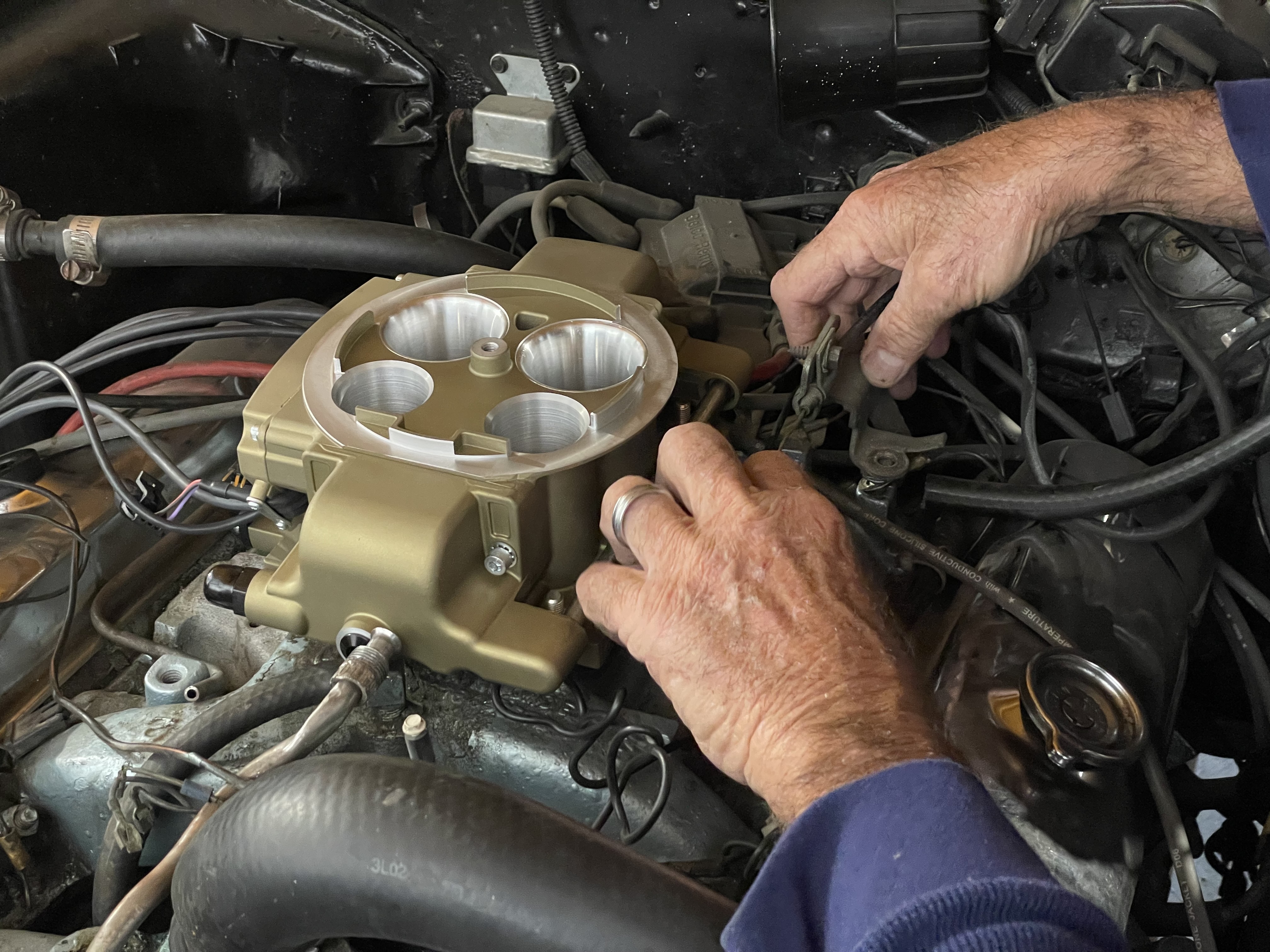 Holley Sniper EFI Install Pontiac 455