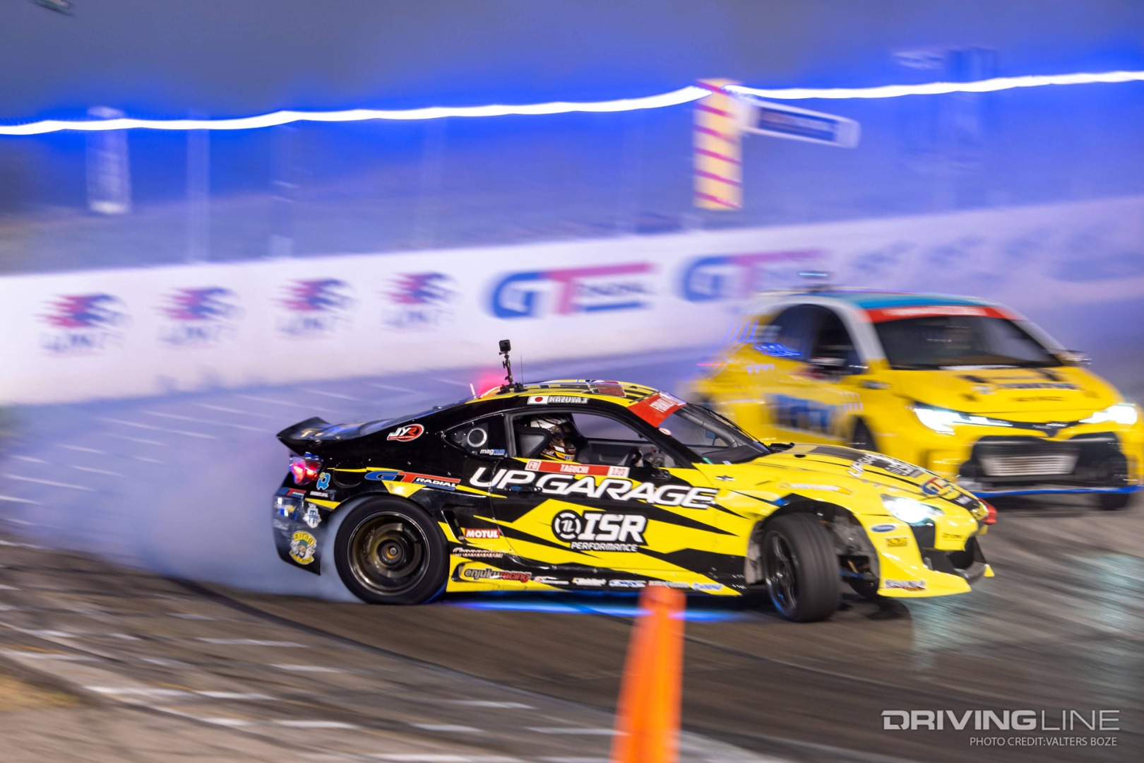 Kazyua Taguchi tandem drifts against Ryan Tuerck at 2022 Formula Drift St. Louis