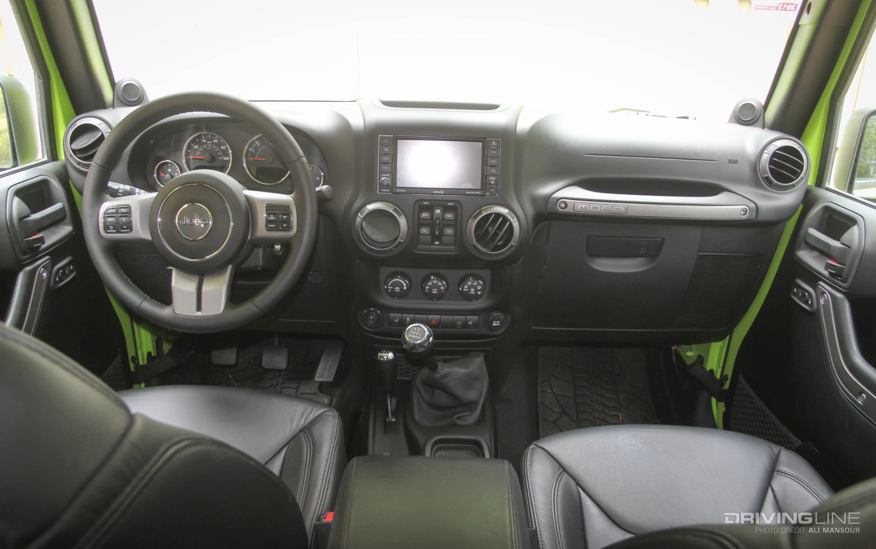 Jeep Wrangler JK 2011 and on interior
