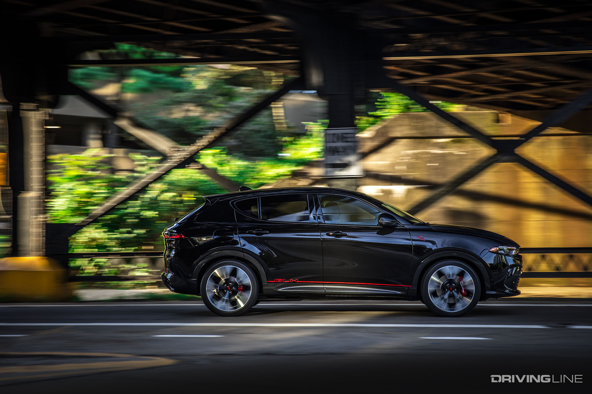 2023 Dodge Hornet GLH Side View