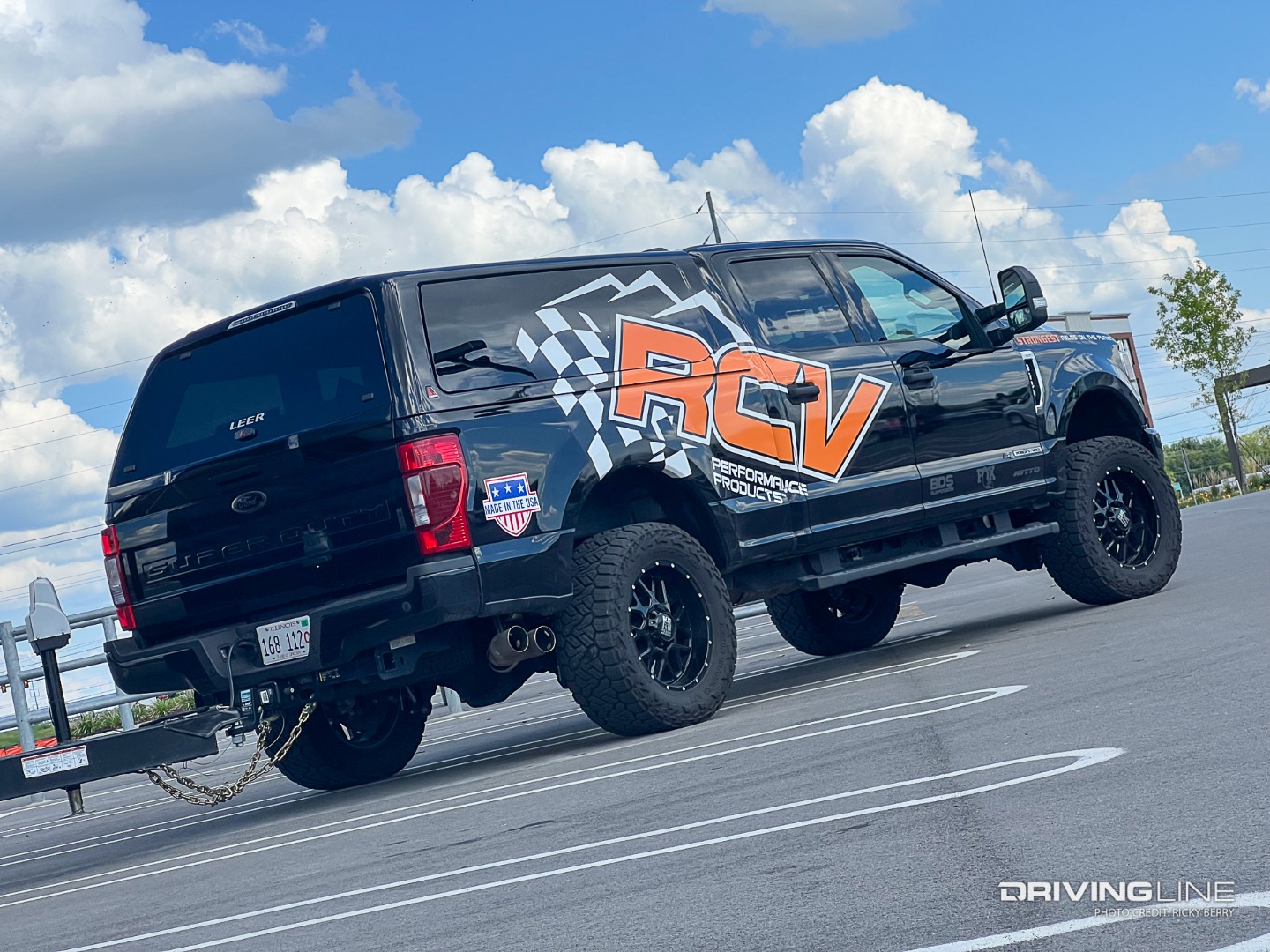 2022 Ford Super Duty on Recon Grapplers Towing