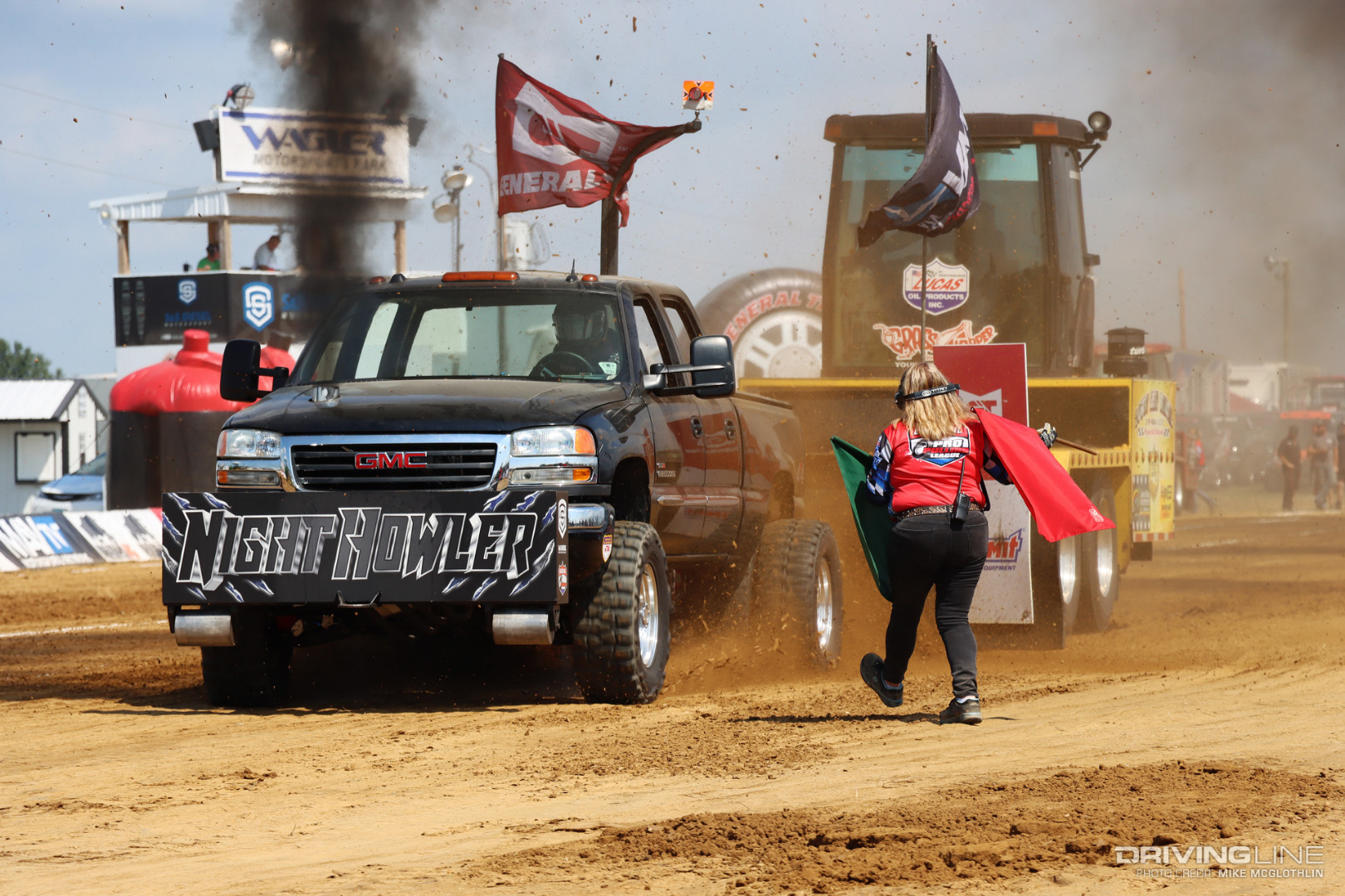 GMC Duramax Diesel Truck Pulling