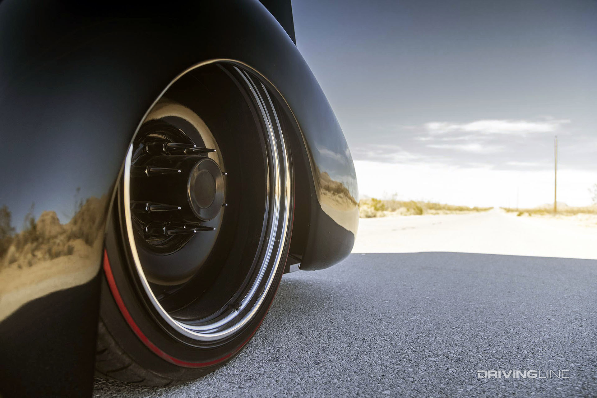 close up of nitto nt555 g2 on international harvester truck