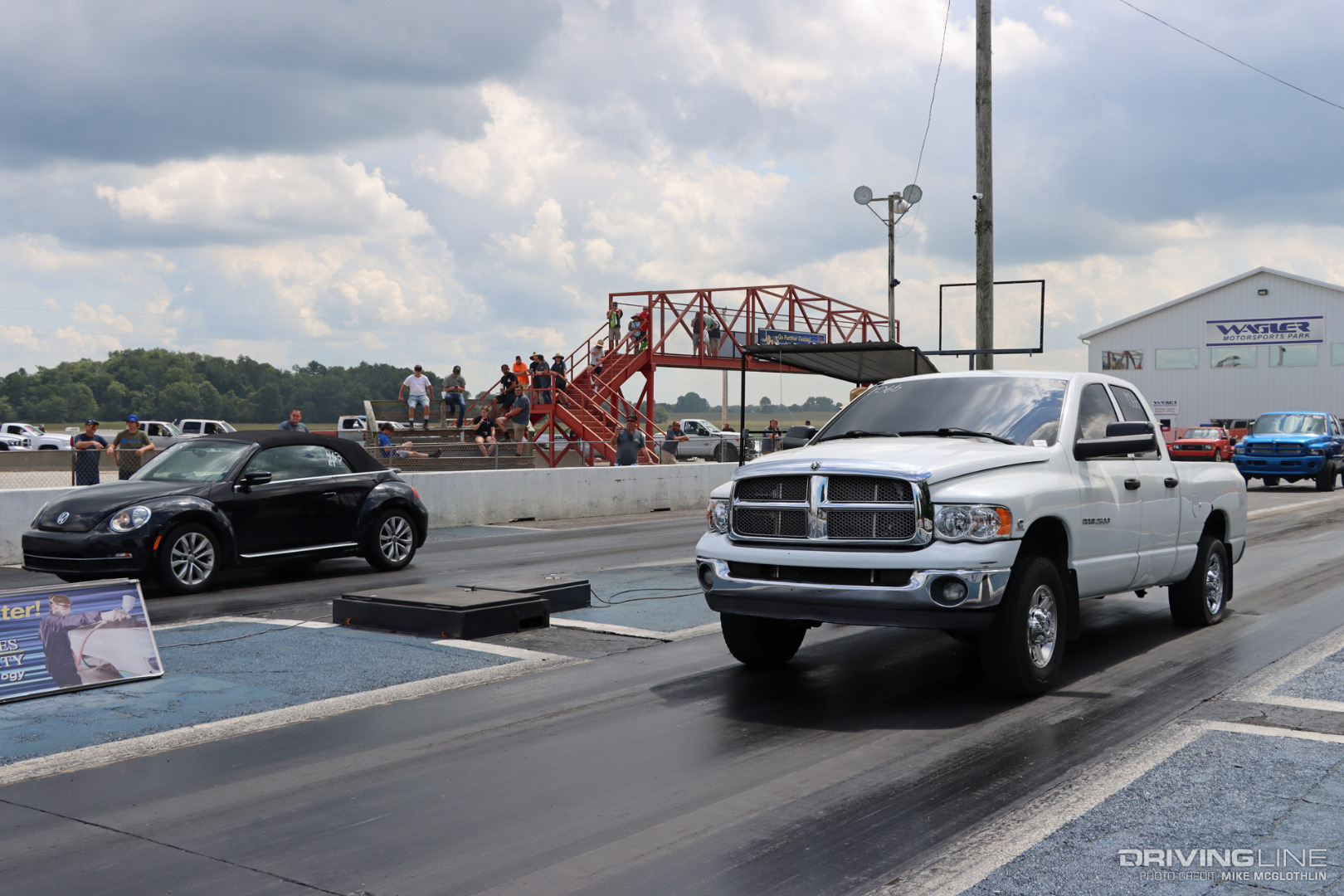 Dodge Ram 2500 Cummins Diesel Drag Racing