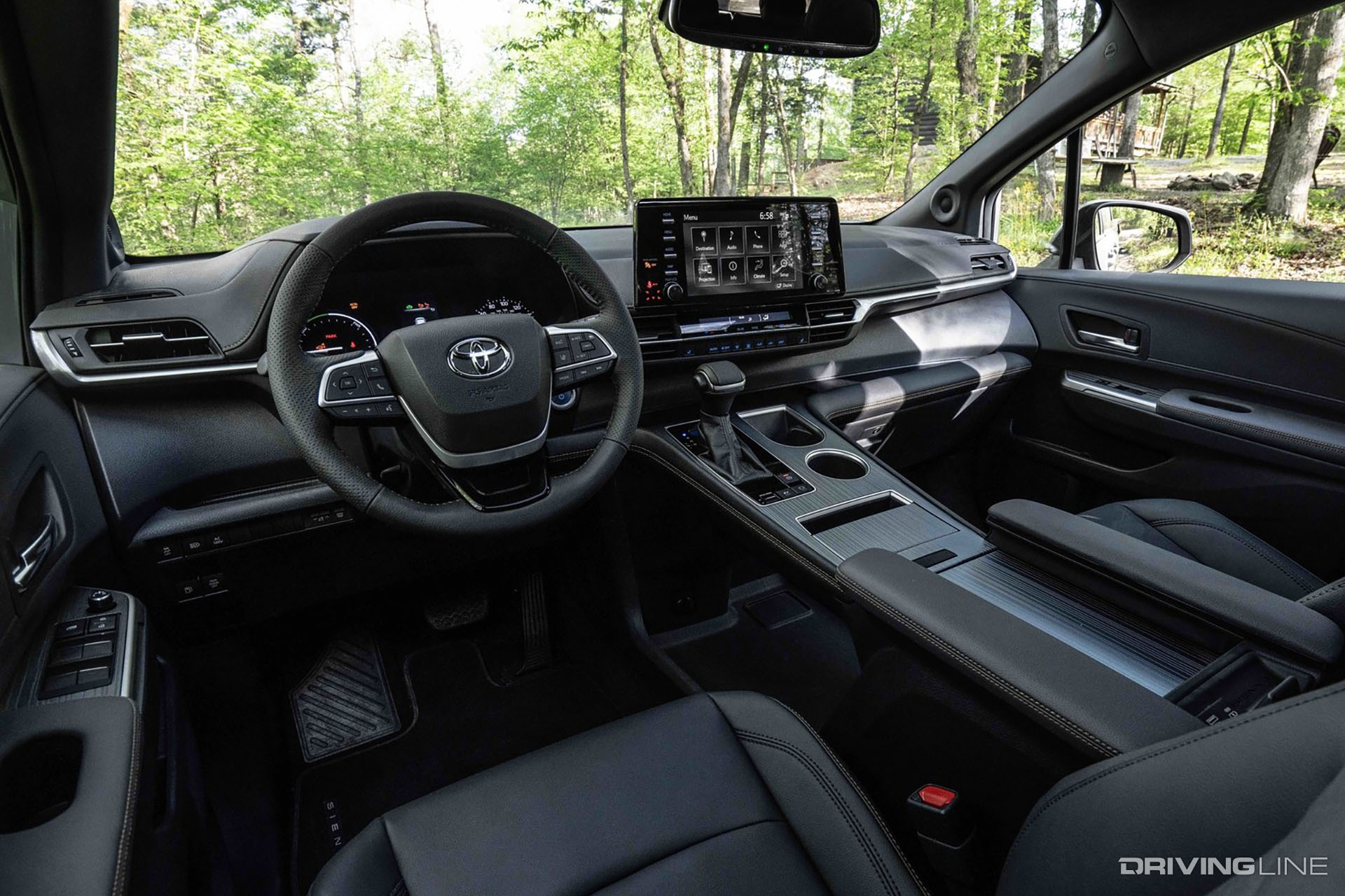 2022 Toyota Sienna Woodland Interior