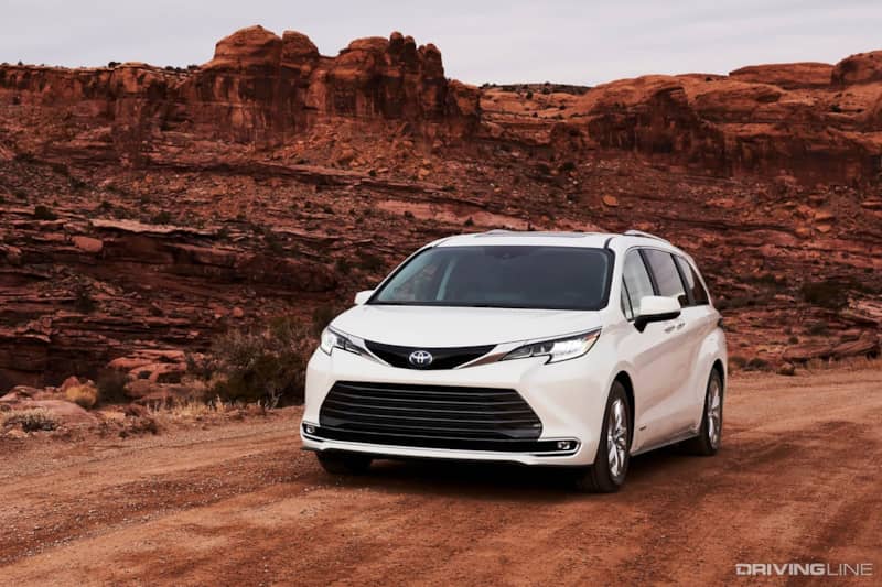 2021 Toyota Sienna AWD in Desert