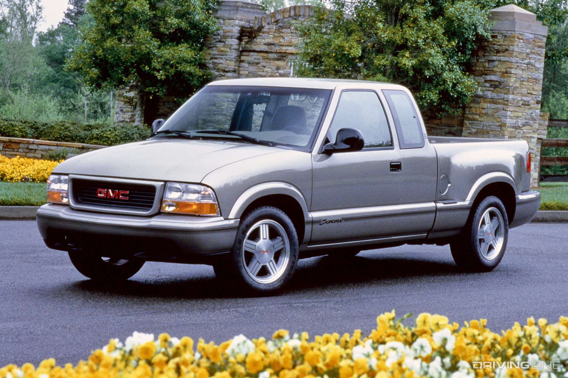 GMC Sonoma Extended Cab Gold