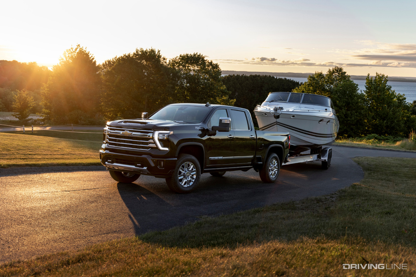 Chevrolet Silverado 2024 HD 2500 Towing