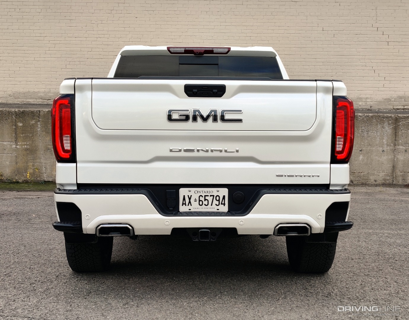 2022 GMC Sierra Denali Ultimate rear view