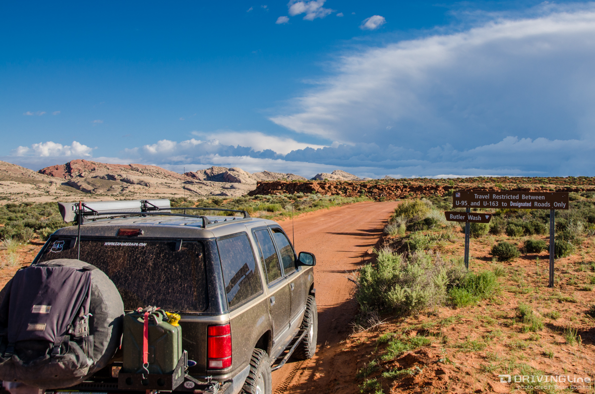 Ford Explorer in the desert