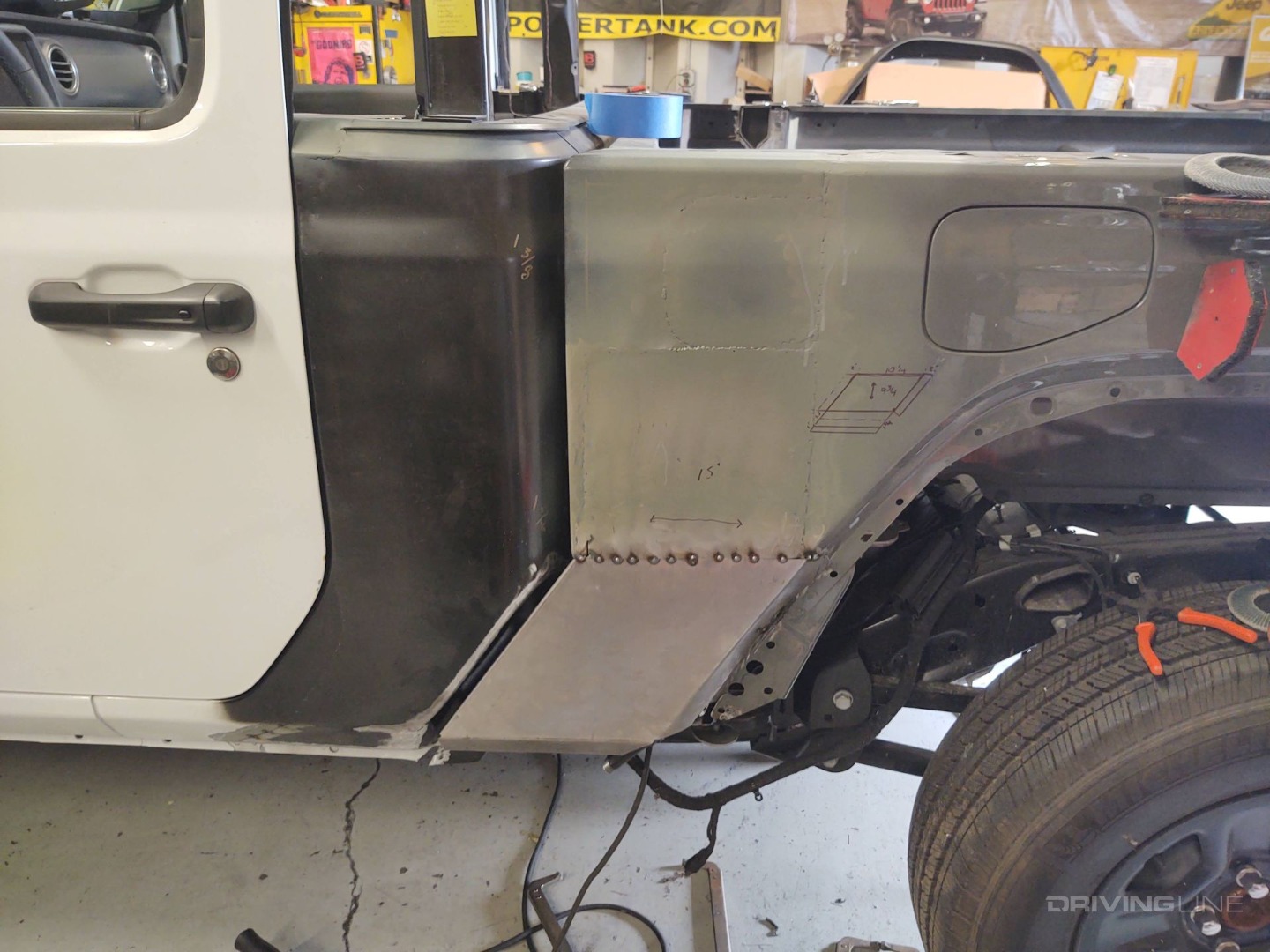 Jeep Gladiator JTe 4xe build Quadratec bed mock up