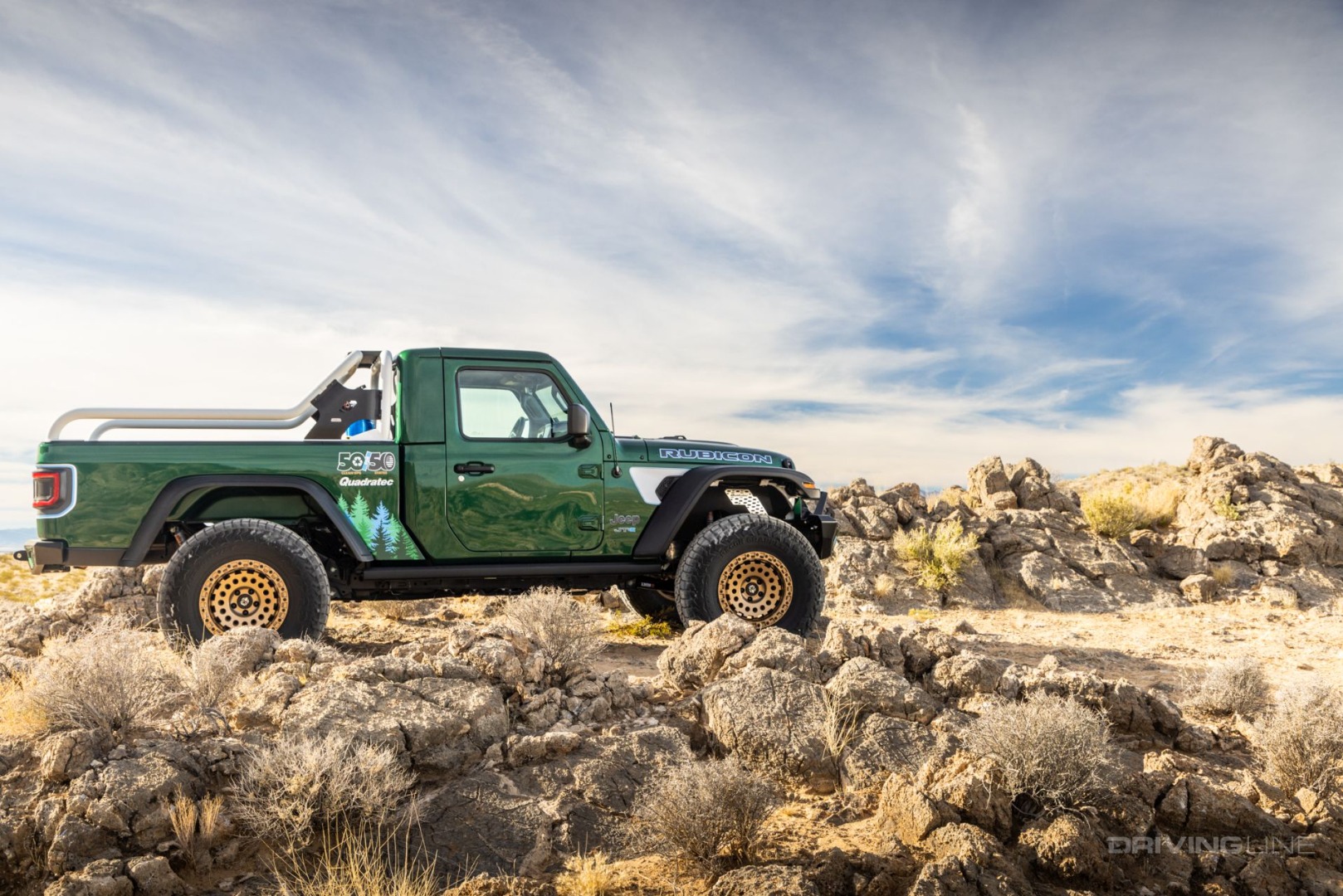 Jeep Gladiator JTe 4xe build Quadratec 37 Nitto Recon Grappler AT in the desert