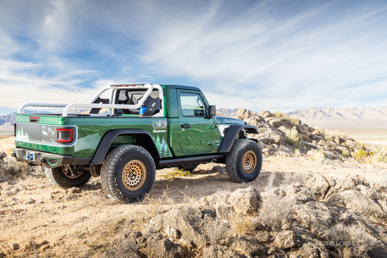 Passenger side rear of Jeep Gladiator JTe 4xe build Quadratec 37 Nitto Recon Grappler AT