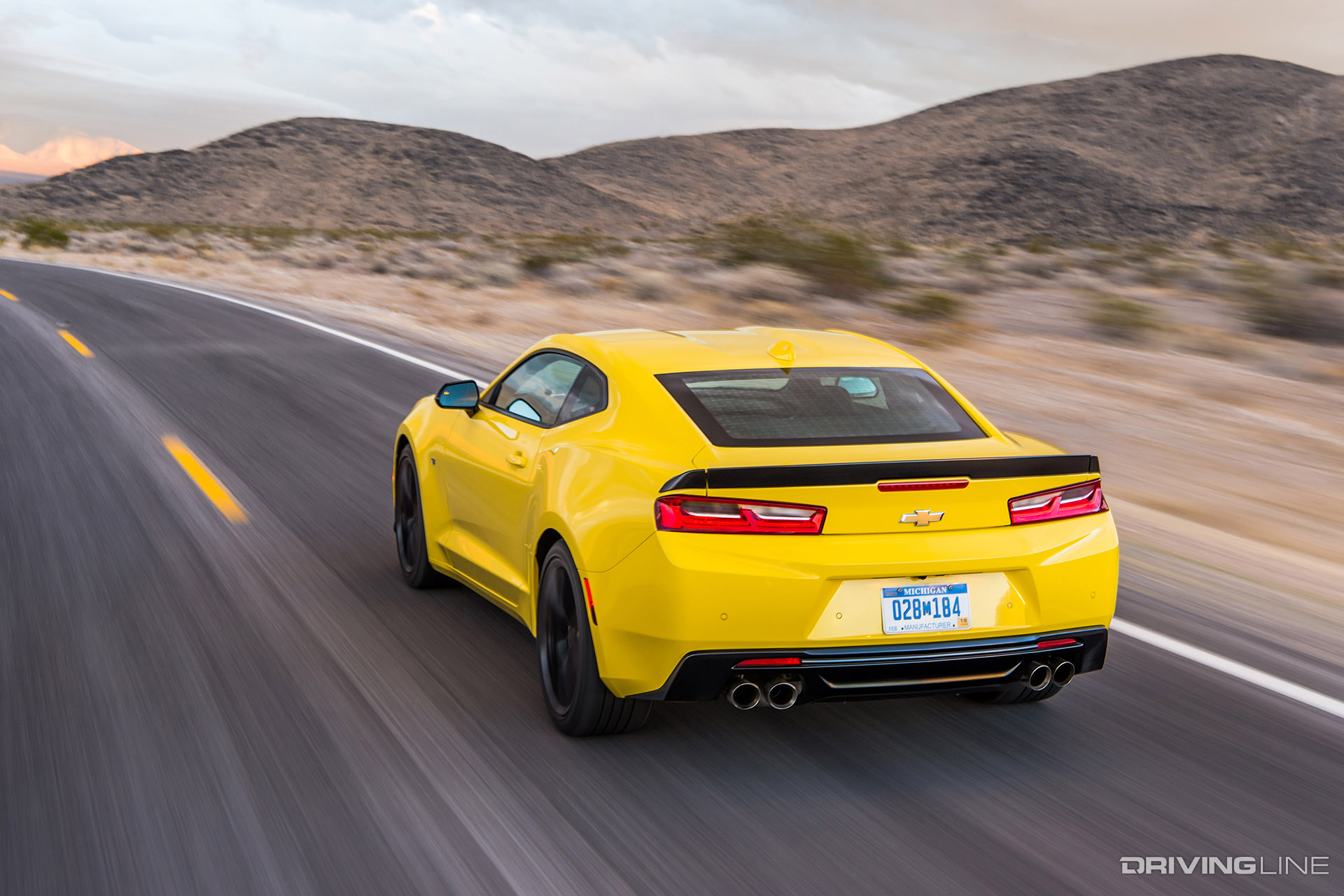 Camaro V6 1LE Yellow Rear View